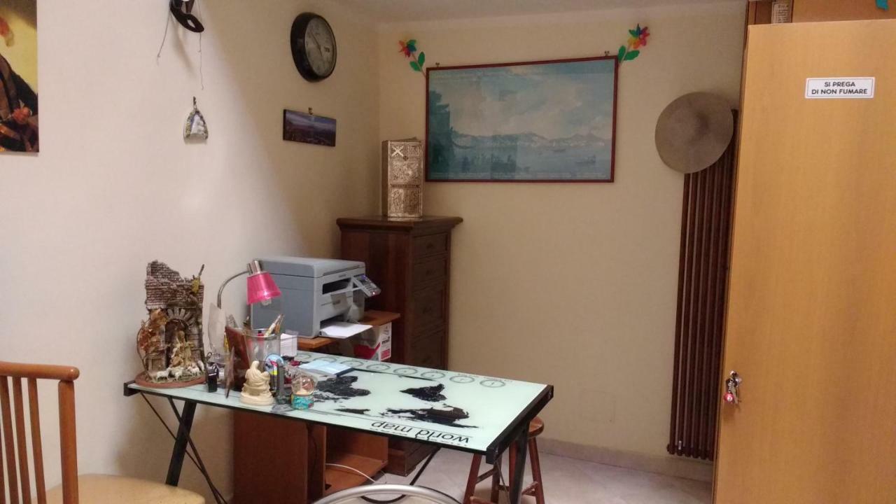 A Casa Di Arturo Bed & Breakfast Наполи Екстериор снимка